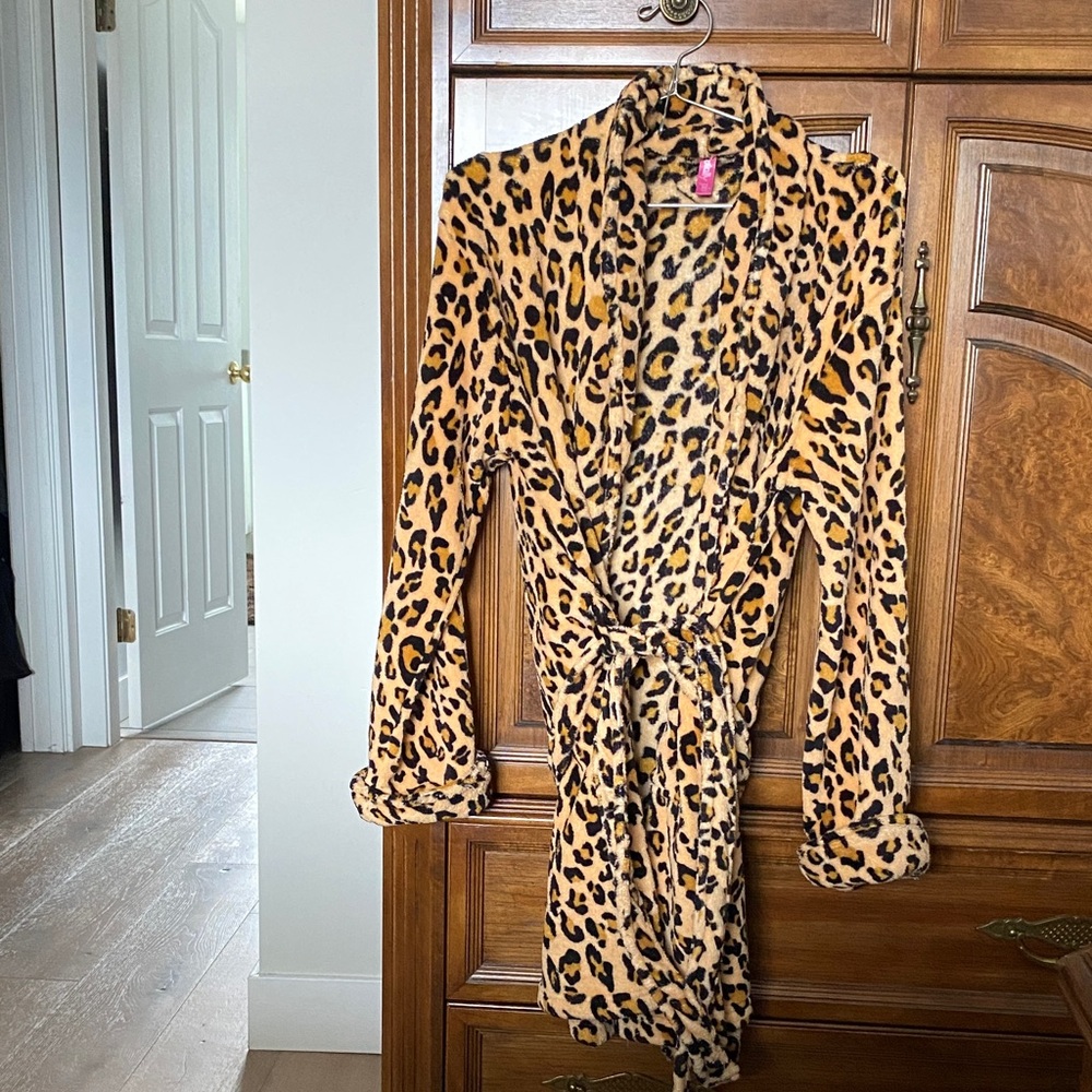 Leopard Print Women's Robe